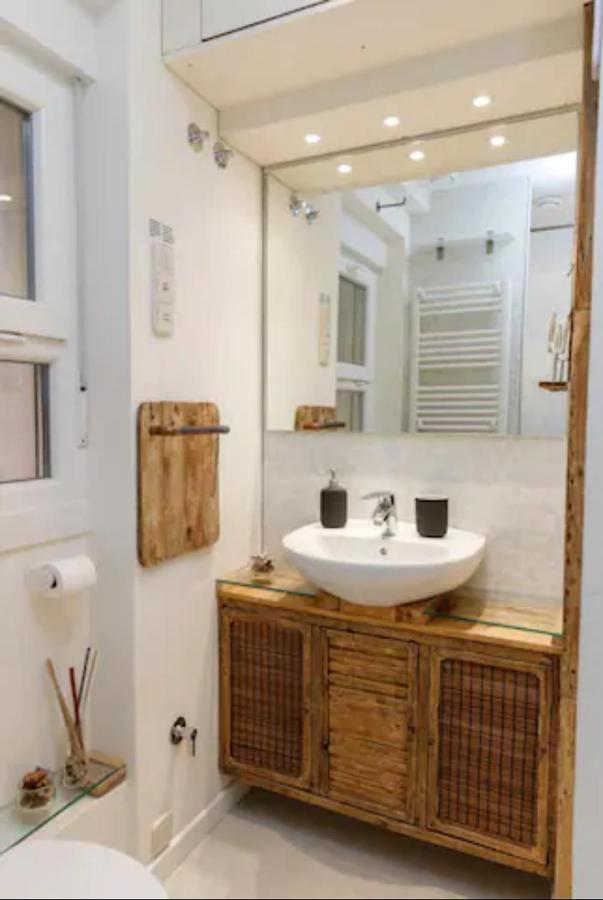 Beautiful & Cozy Apartment In The Heart Of Madrid Esterno foto