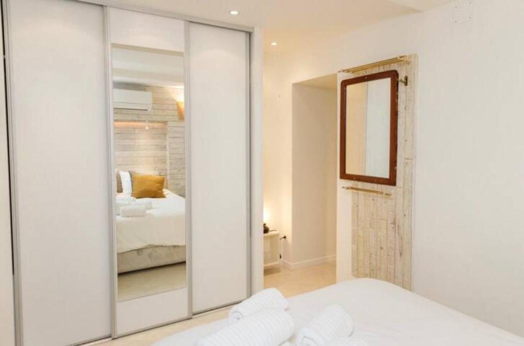 Beautiful & Cozy Apartment In The Heart Of Madrid Esterno foto